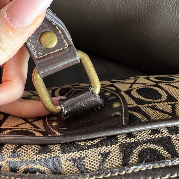 Designer Patterned Brown Handbag - Picture 5 of 11